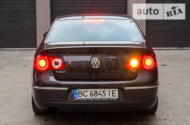 Седан Volkswagen Passat 2008 в Стрые