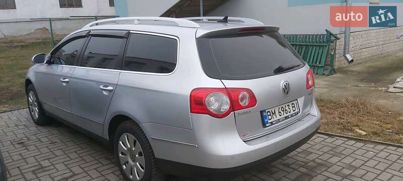 Универсал Volkswagen Passat 2010 в Сумах