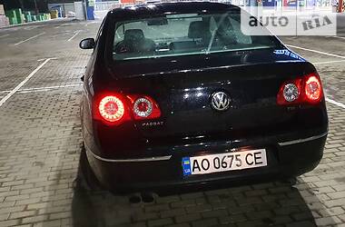 Седан Volkswagen Passat 2008 в Хусте