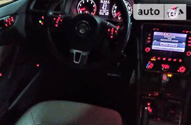 Седан Volkswagen Passat 2015 в 