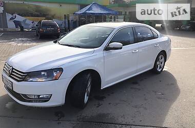 Седан Volkswagen Passat 2012 в 