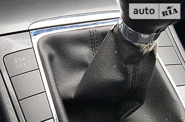 Універсал Volkswagen Passat 2006 в 