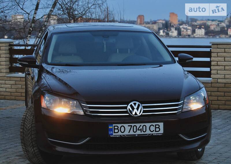 Седан Volkswagen Passat 2013 в Тернополі