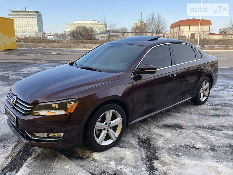 Седан Volkswagen Passat 2012 в 