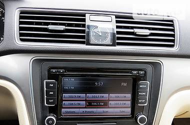 Седан Volkswagen Passat 2015 в 