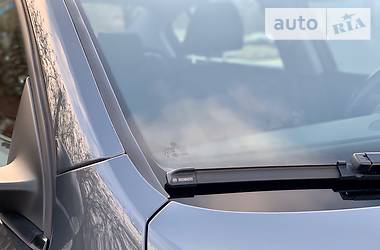 Седан Volkswagen Passat 2011 в 