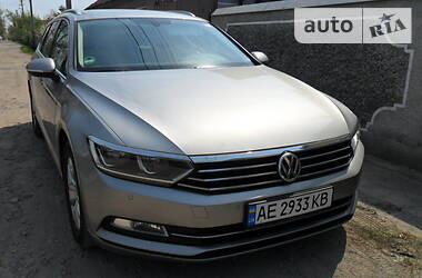 Універсал Volkswagen Passat 2015 в 