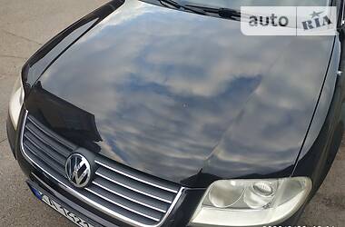 Універсал Volkswagen Passat 2001 в 