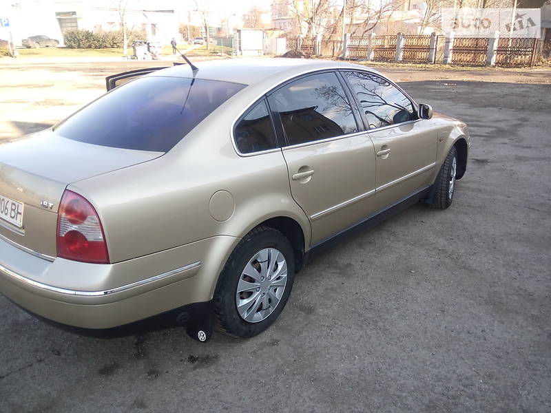 Седан Volkswagen Passat 2002 в Івано-Франківську