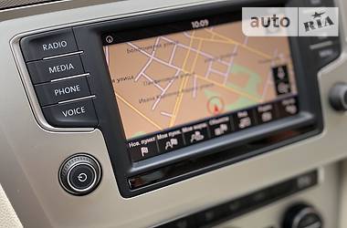 Седан Volkswagen Passat 2015 в 