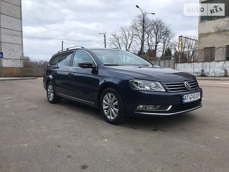 Універсал Volkswagen Passat 2014 в Івано-Франківську