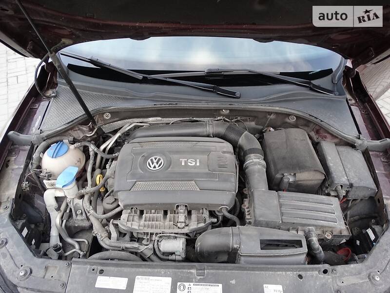 Седан Volkswagen Passat 2013 в Дніпрі