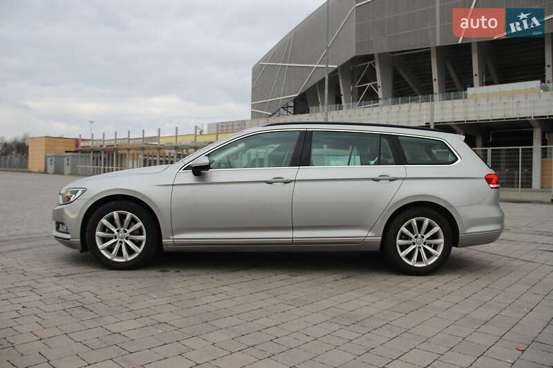 Универсал Volkswagen Passat 2015 в Львове