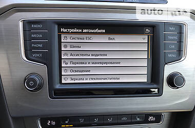 Універсал Volkswagen Passat 2015 в 