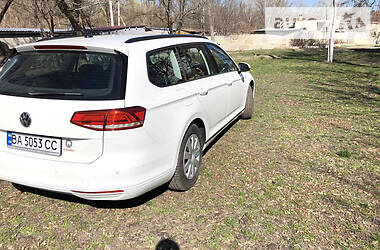 Універсал Volkswagen Passat 2015 в 