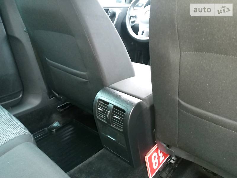 Універсал Volkswagen Passat 2012 в Бродах