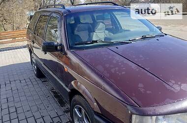 Універсал Volkswagen Passat 1991 в 