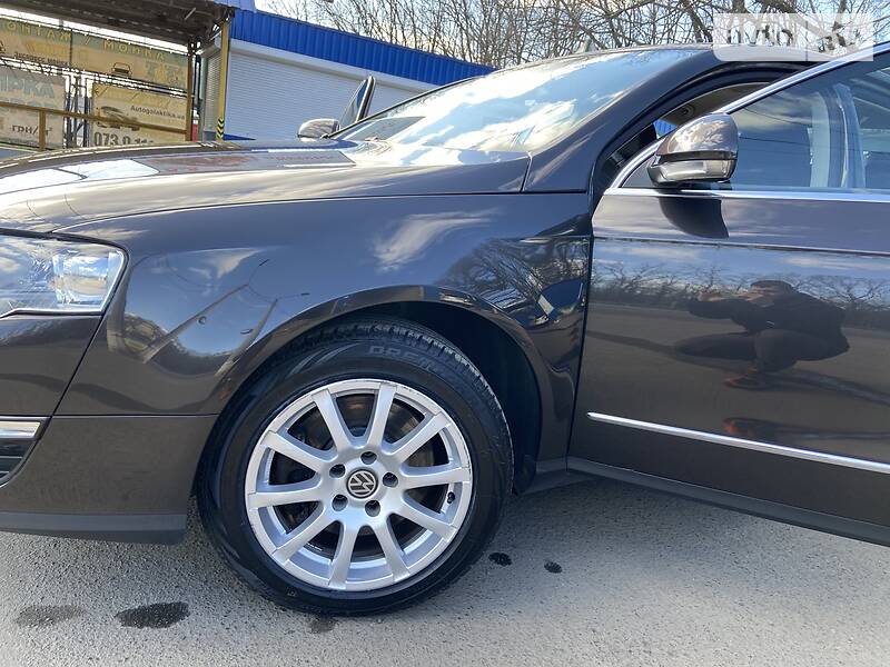 Седан Volkswagen Passat 2009 в Полтаві