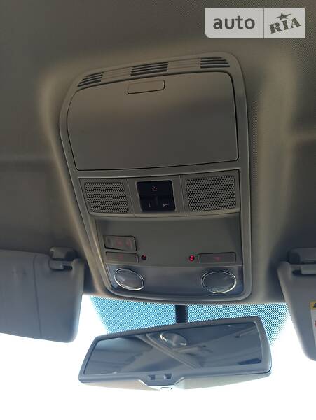 Універсал Volkswagen Passat 2013 в Самборі