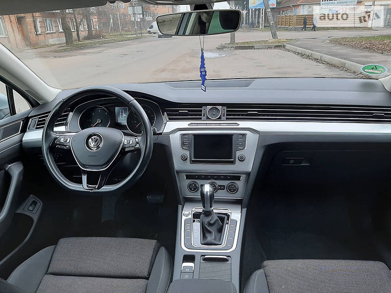 Універсал Volkswagen Passat 2015 в Бердичеві