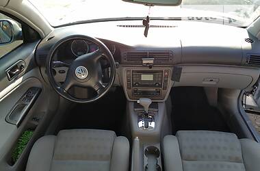 Універсал Volkswagen Passat 2005 в 