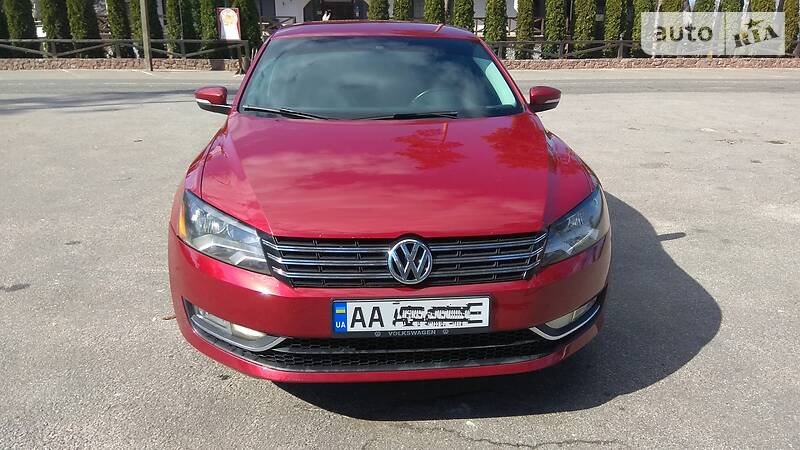 Седан Volkswagen Passat 2015 в Вишгороді
