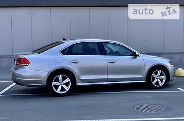 Седан Volkswagen Passat 2012 в 
