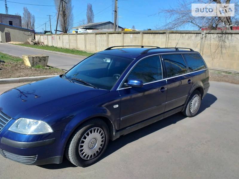 Універсал Volkswagen Passat 2002 в 