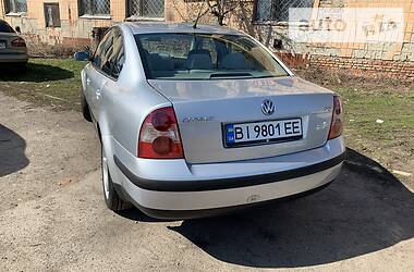 Седан Volkswagen Passat 2003 в Полтаве