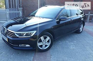 Універсал Volkswagen Passat 2015 в 
