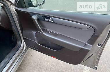 Універсал Volkswagen Passat 2012 в 