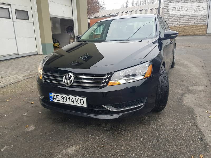 Седан Volkswagen Passat 2012 в Дніпрі фото 7 Седан Volkswagen Passat 2012 в Дніпрі