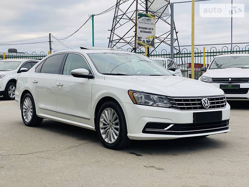 Седан Volkswagen Passat 2017 в Харкові