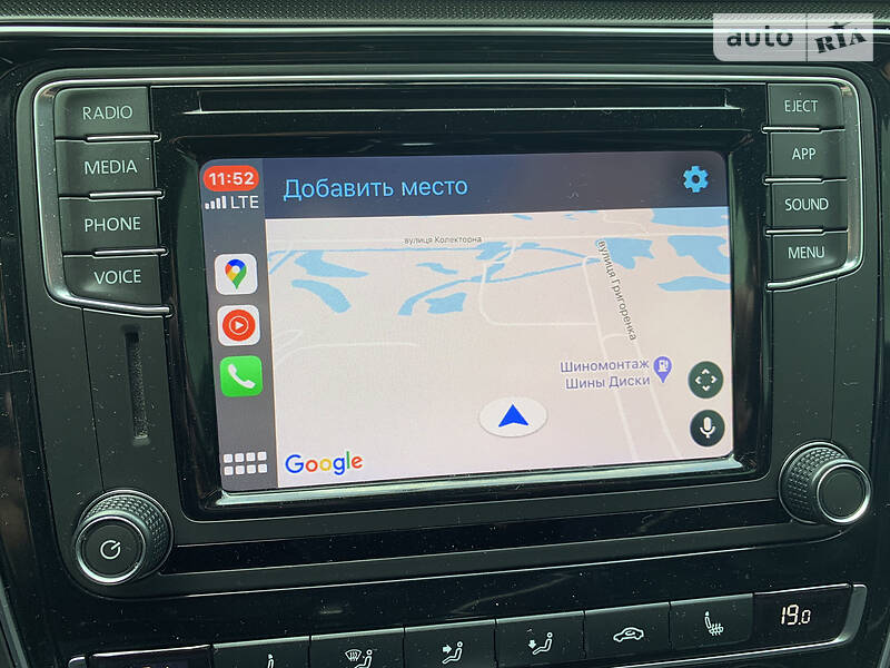 Седан Volkswagen Passat 2018 в Києві