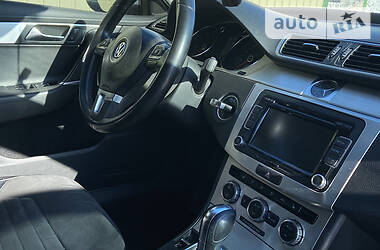 Седан Volkswagen Passat 2011 в 