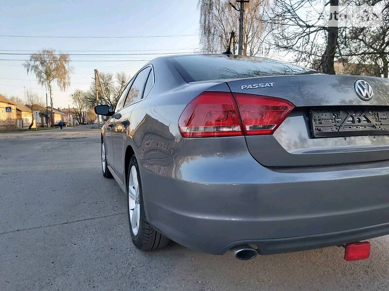 Седан Volkswagen Passat 2014 в Ромнах фото 4 Седан Volkswagen Passat 2014 в Ромнах