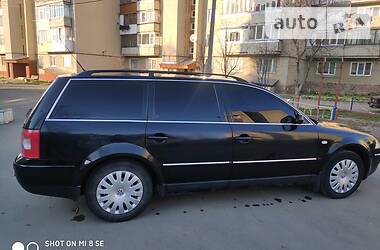 Універсал Volkswagen Passat 2002 в 