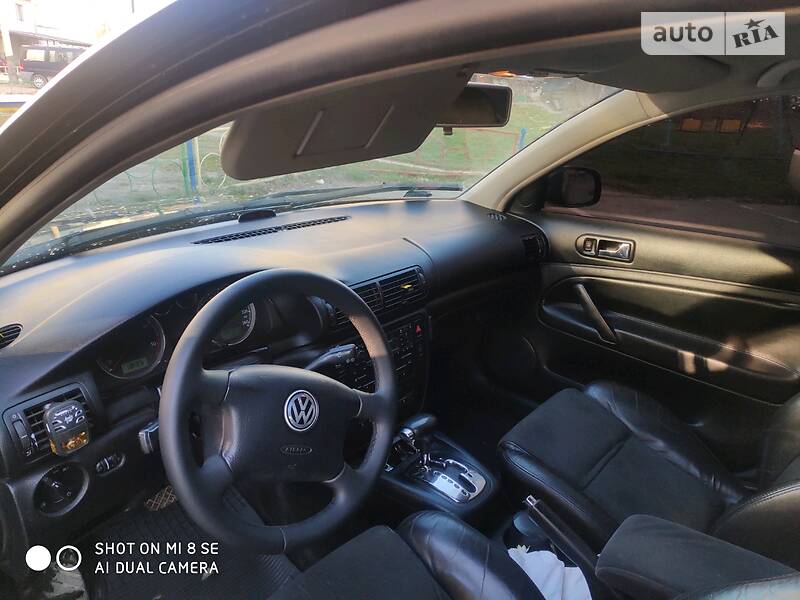 Універсал Volkswagen Passat 2002 в Долині