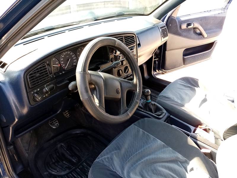 Седан Volkswagen Passat 1996 в Стрию