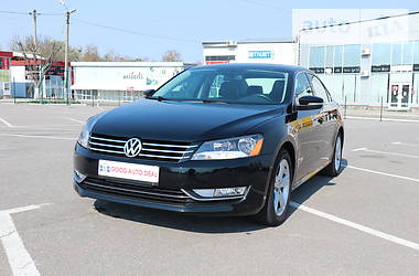 Седан Volkswagen Passat 2012 в 