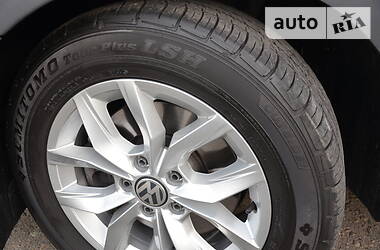 Седан Volkswagen Passat 2016 в 