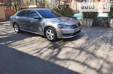 Седан Volkswagen Passat 2013 в 