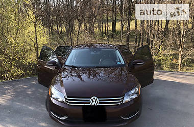 Седан Volkswagen Passat 2013 в 