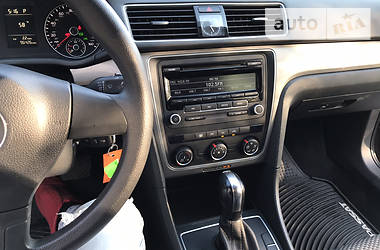 Седан Volkswagen Passat 2013 в 