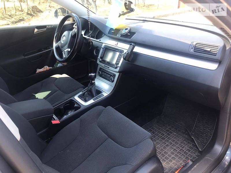 Універсал Volkswagen Passat 2010 в Сколе