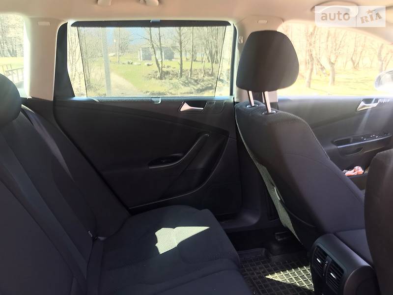 Універсал Volkswagen Passat 2010 в Сколе