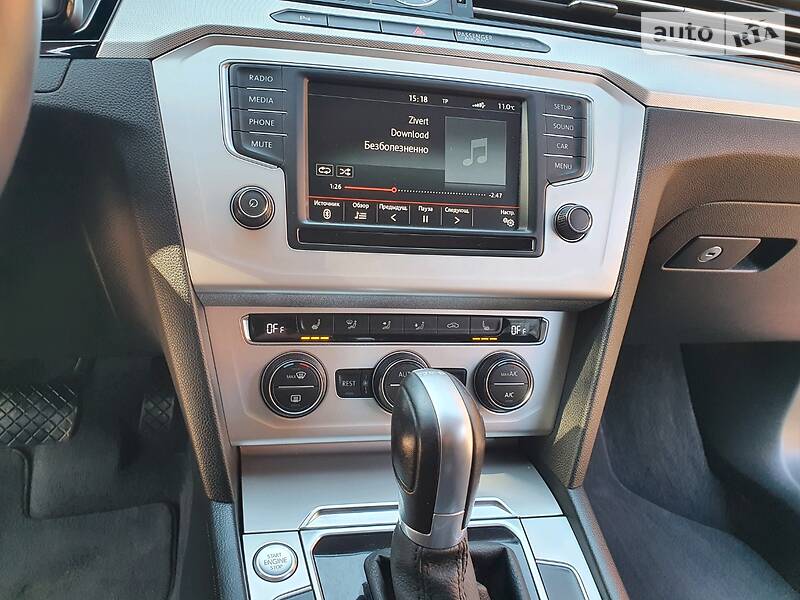 Універсал Volkswagen Passat 2015 в Вінниці