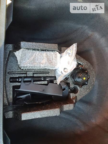 Універсал Volkswagen Passat 2015 в Вінниці