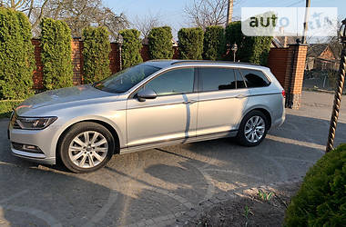 Універсал Volkswagen Passat 2015 в 