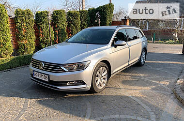 Універсал Volkswagen Passat 2015 в 